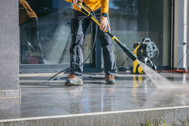 Trusted East Uniontown, PA Pressure washing Experts